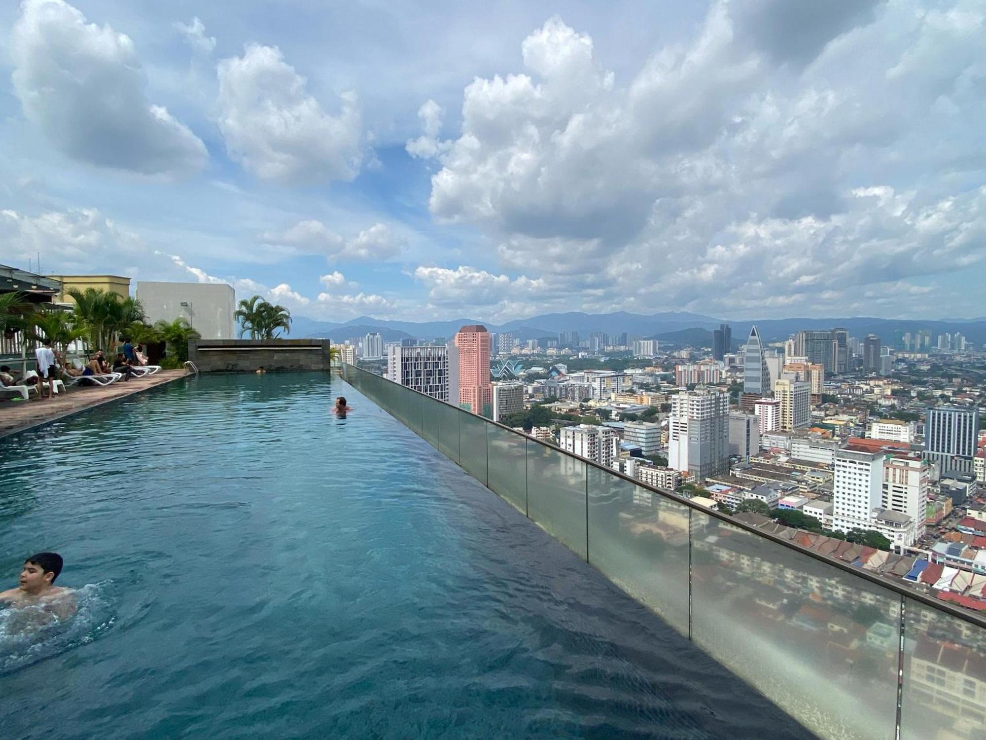 Skyfloat Infinity Hostel 吉隆坡 外观 照片