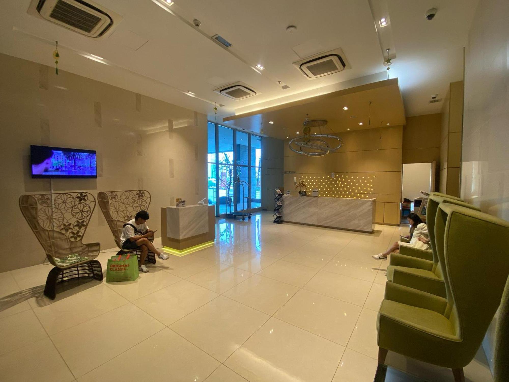 Skyfloat Infinity Hostel 吉隆坡 外观 照片