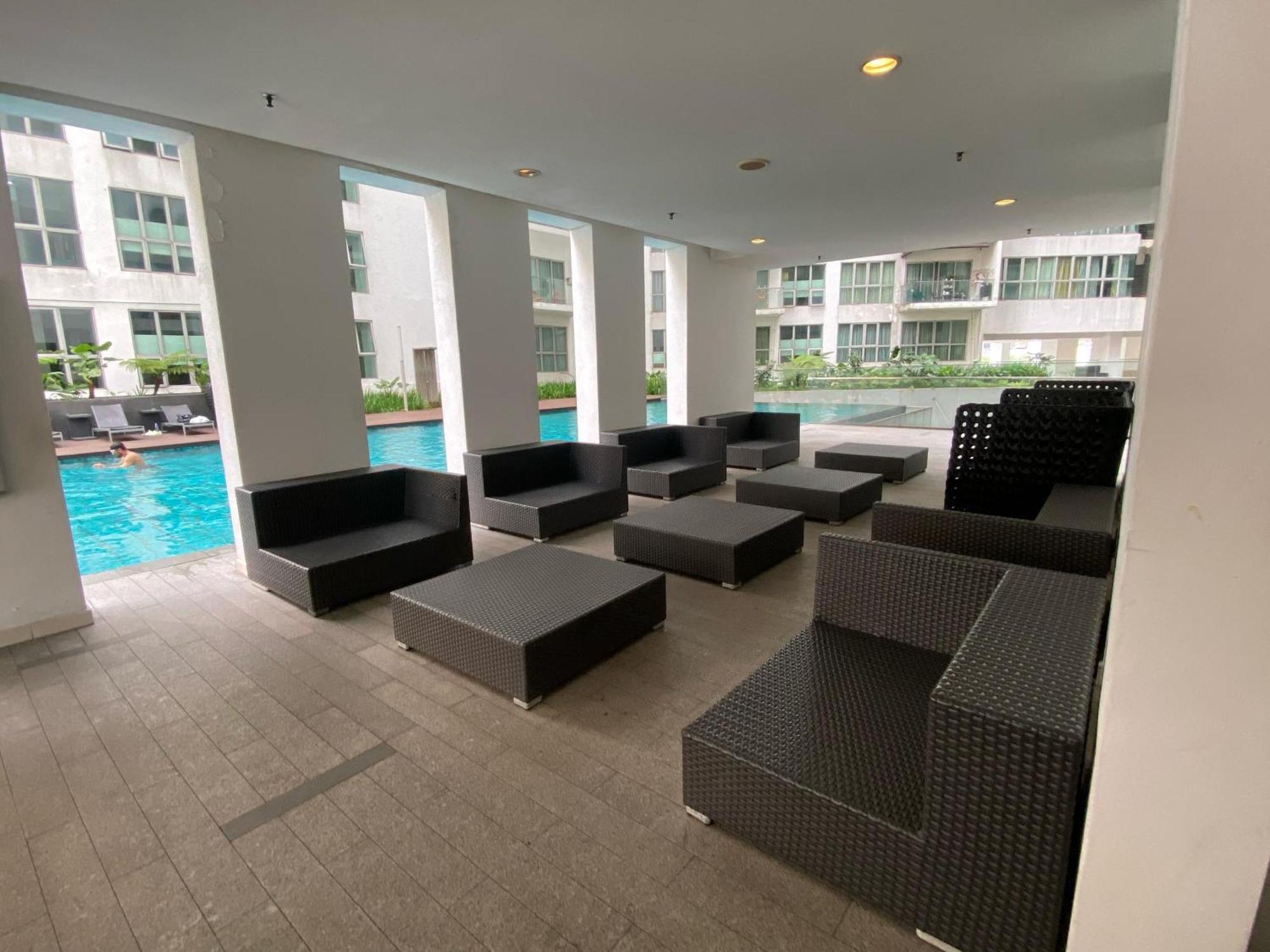 Skyfloat Infinity Hostel 吉隆坡 外观 照片